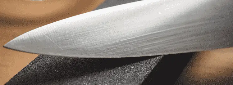 how to sharpen a knife with a whetstone