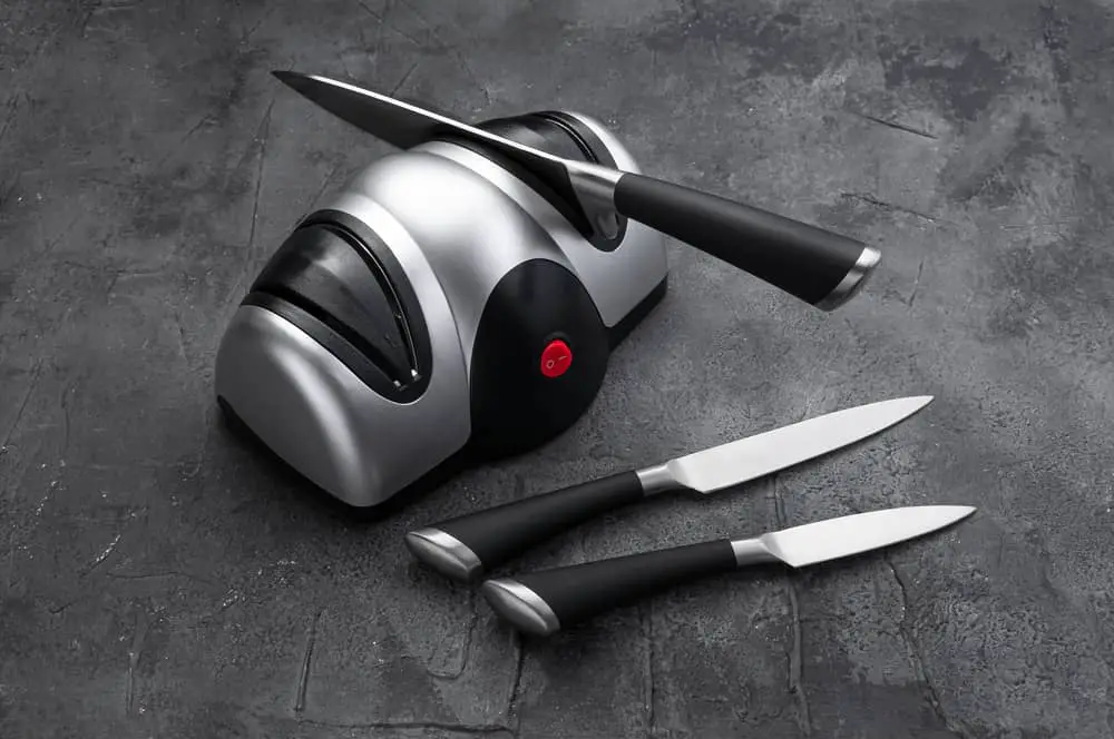 How Do Electric Knife Sharpeners Work