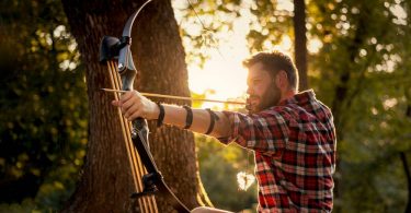 How to Aim a Recurve Bow