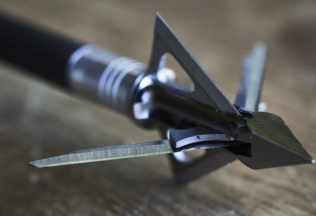 How Do Mechanical Broadheads Work
