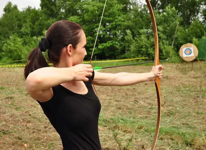 Types of Bows - Longbow