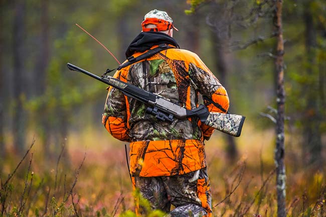 How to Become a Professional Hunter